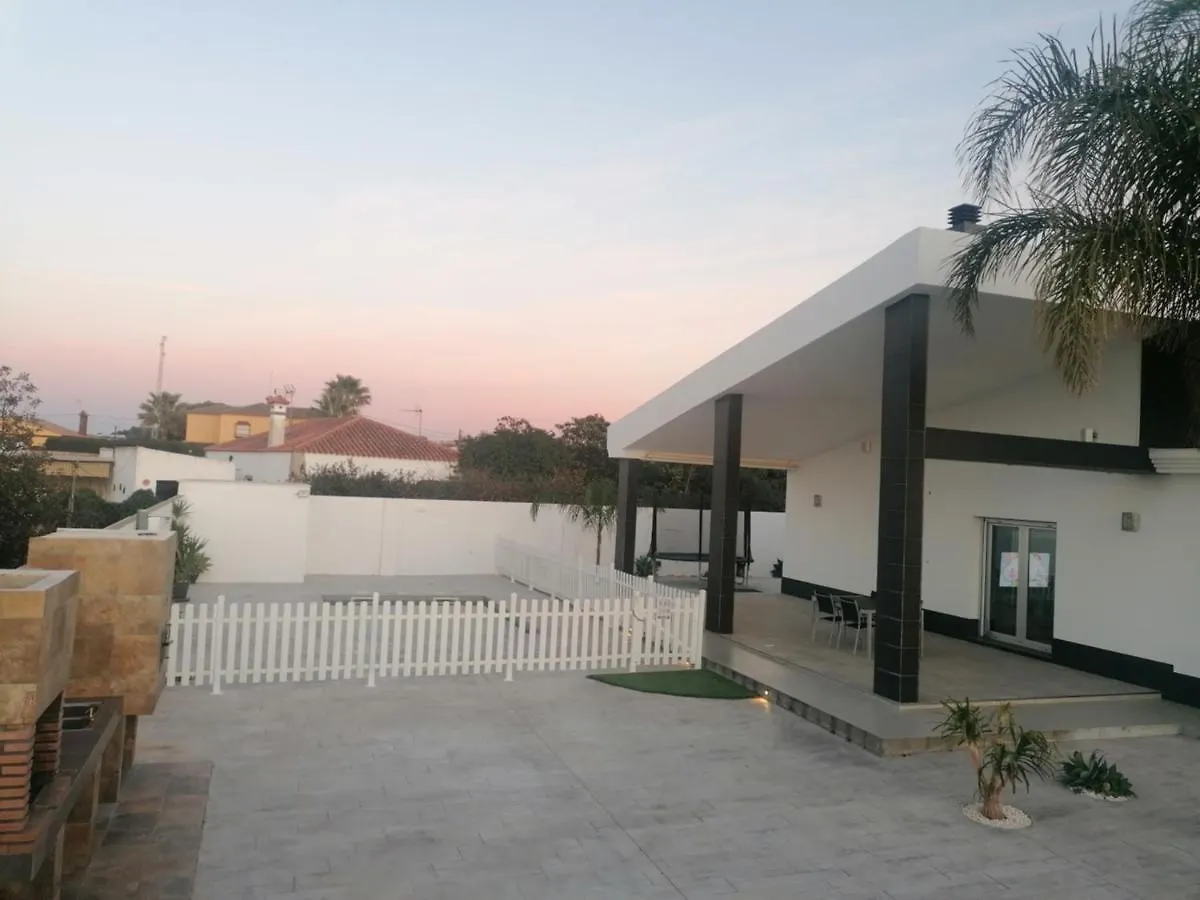 Suenos De Levante Cádiz 0*,